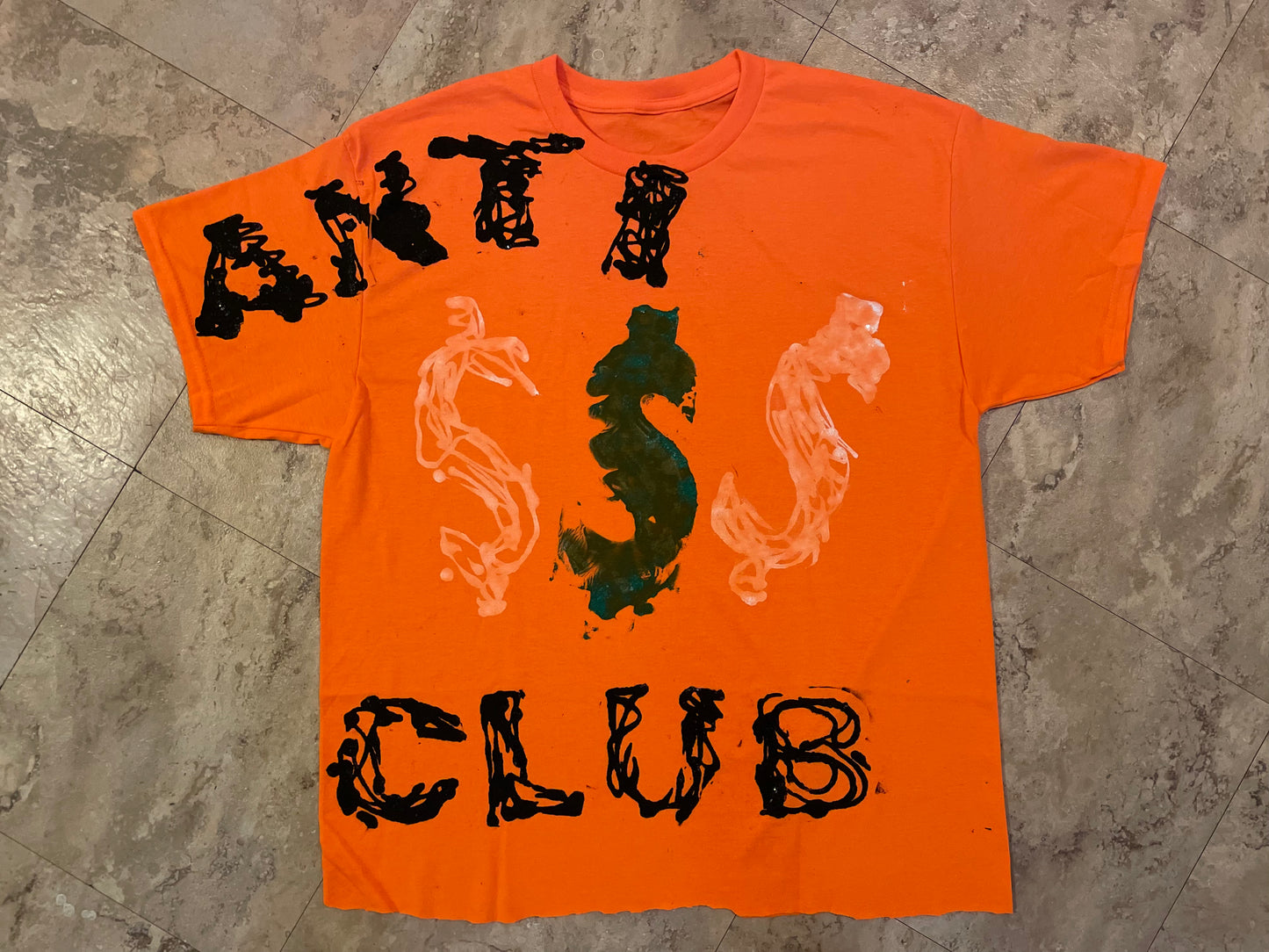 ANTI $$ CLUB oversized tee .